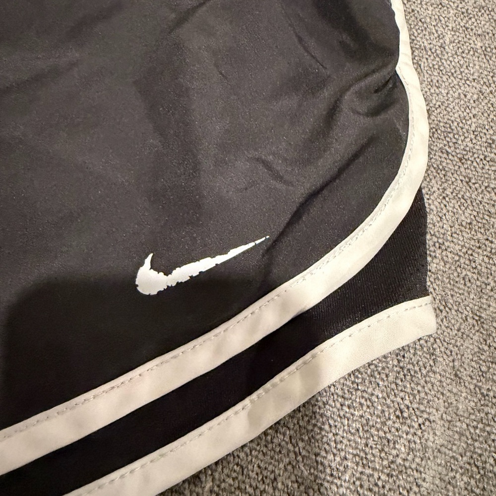 Nike Black Athletic Shorts Size 2XL - Picture 2 of 4
